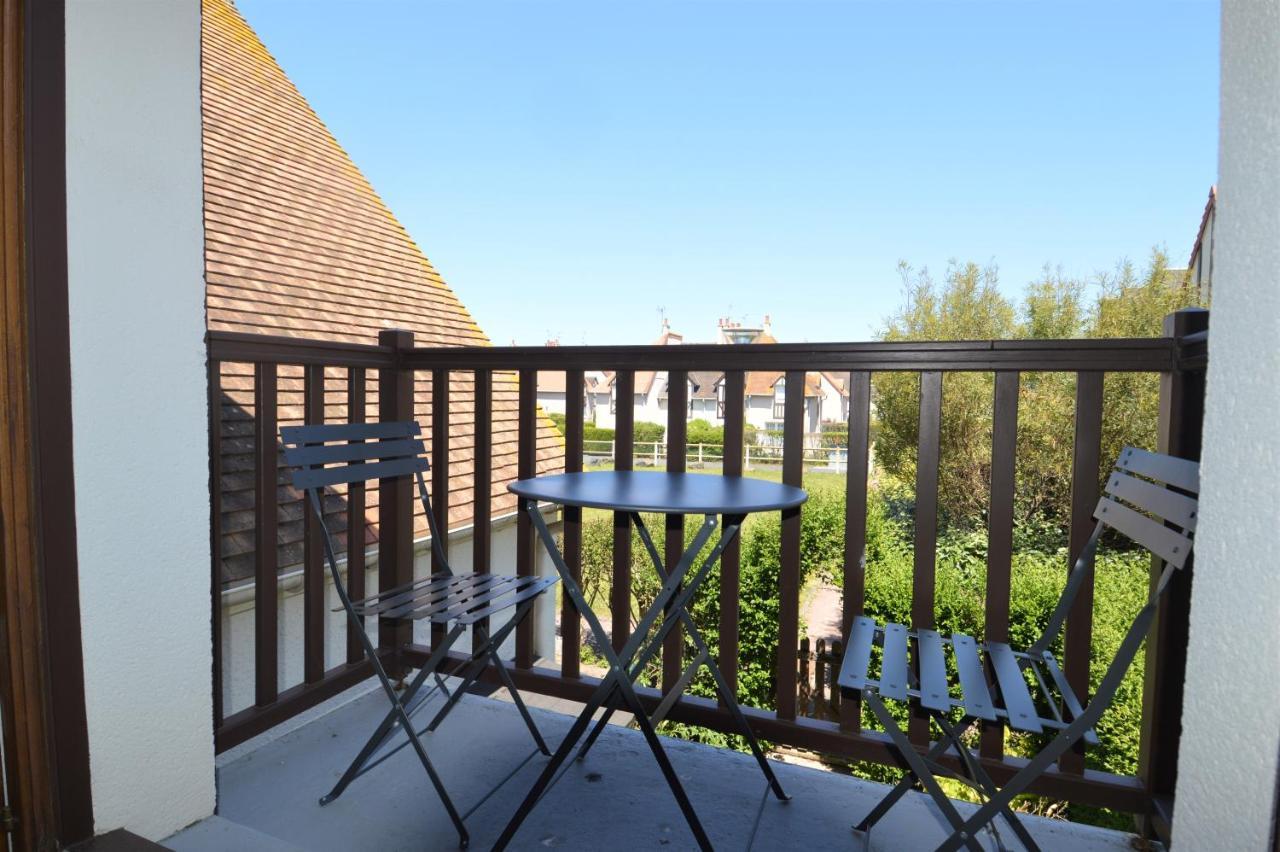 Appartement neuf - à 500m de la mer avec balcon Courseulles-sur-Mer Extérieur photo