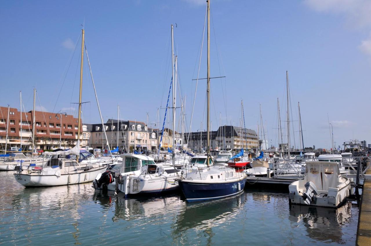 Appartement neuf - à 500m de la mer avec balcon Courseulles-sur-Mer Extérieur photo